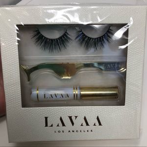 Lavaa Beauty Lashes Los Angeles Flirty Lash Set 3-piece Eyelashes Black Mink